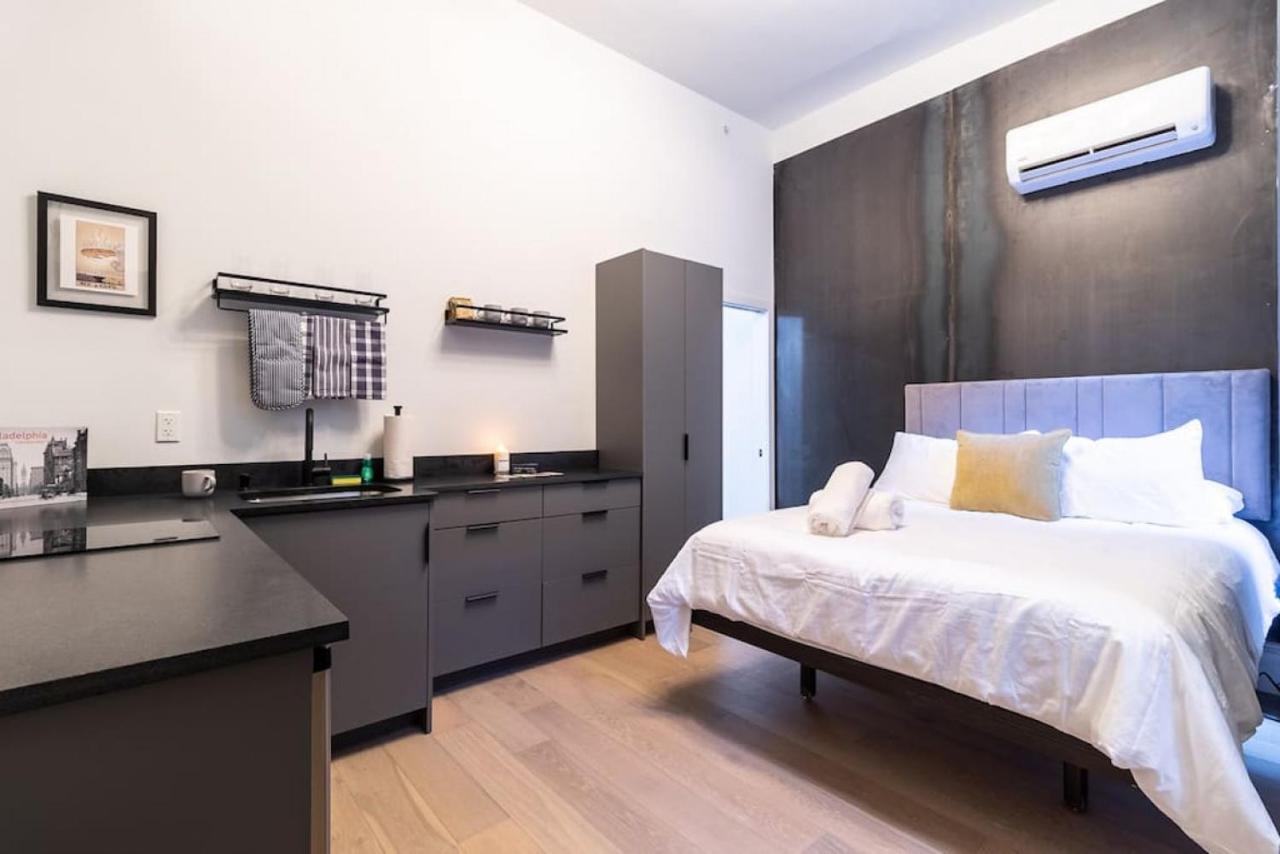 Thena Hotel - Cozy Studio Philadelphia Dış mekan fotoğraf
