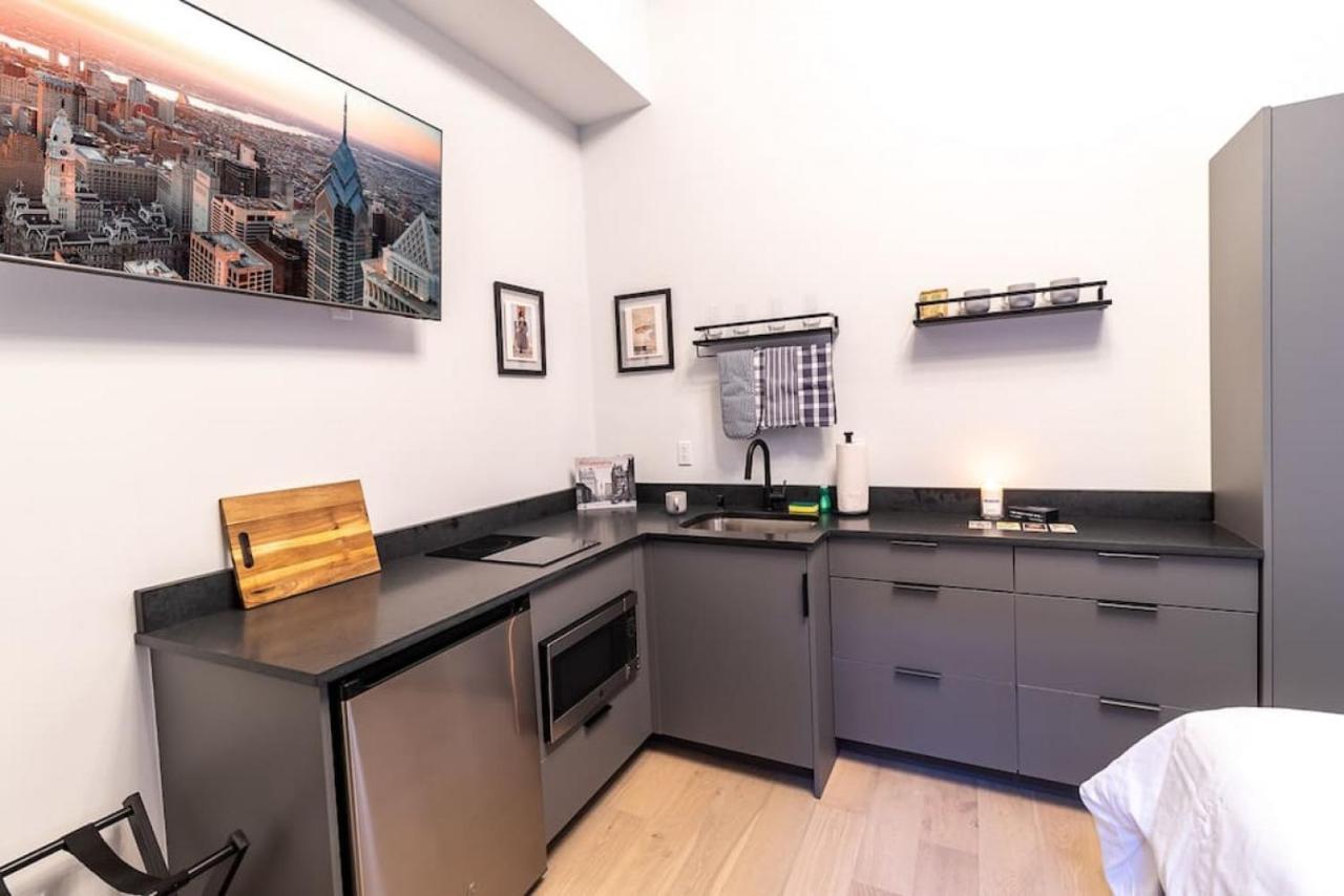Thena Hotel - Cozy Studio Philadelphia Dış mekan fotoğraf